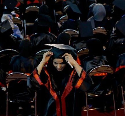 سهم زنان از جمعیت دانشجویی و هیئت علمی چقدر رشد داشت