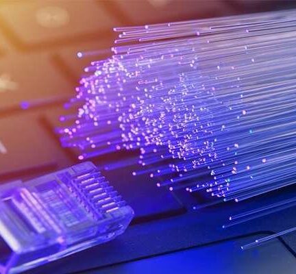 پوشش فیبرنوری در کشور ثابت ماند؛ آمار اشتراک اینترنت ثابت