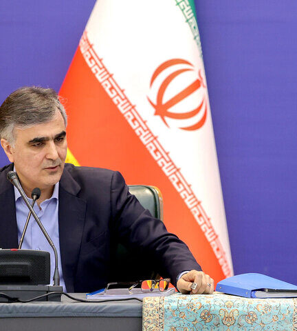 فرزین: پیش‌فروش سکه ادامه خواهد داشت