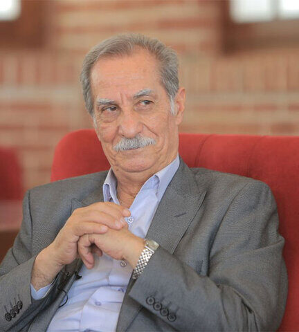 سیاوش طهمورث: بازیگران جوان از ایفای نقش مقابل من واهمه دارند