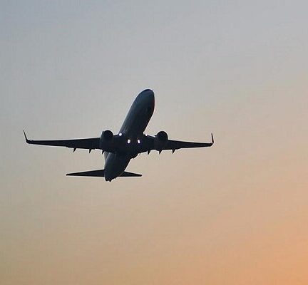 ۳۳ شرکت غیرمجاز فروش بلیت هواپیما تعلیق شدند