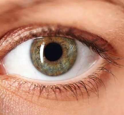 جراحی دندان برای احیای بینایی فراگیر می‌شود