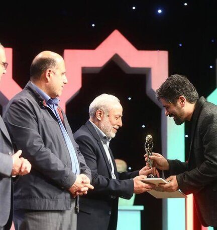 برگزاری «شب هنر ایثار» با رونمایی از ۱۱۰۰ اثر هنری