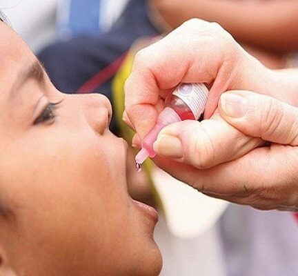 طرح واکسیناسیون تکمیلی فلج اطفال در خراسان شمالی آغاز شد