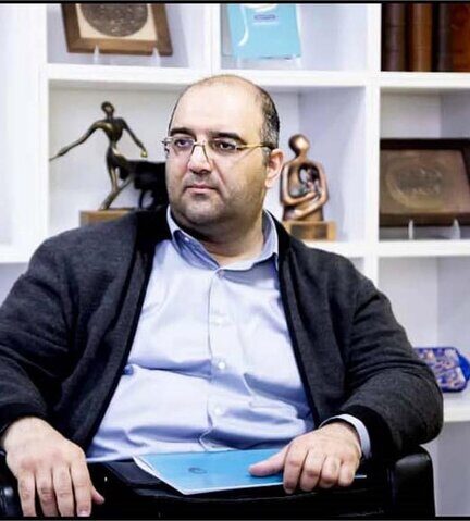 آیدین مهدی‌زاده مدیرکل دفتر هنرهای تجسمی شد