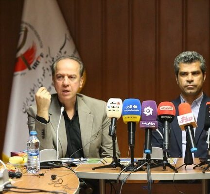 اصغر رحیمی از دبیری فدراسیون تکواندو کناره‌گیری کرد