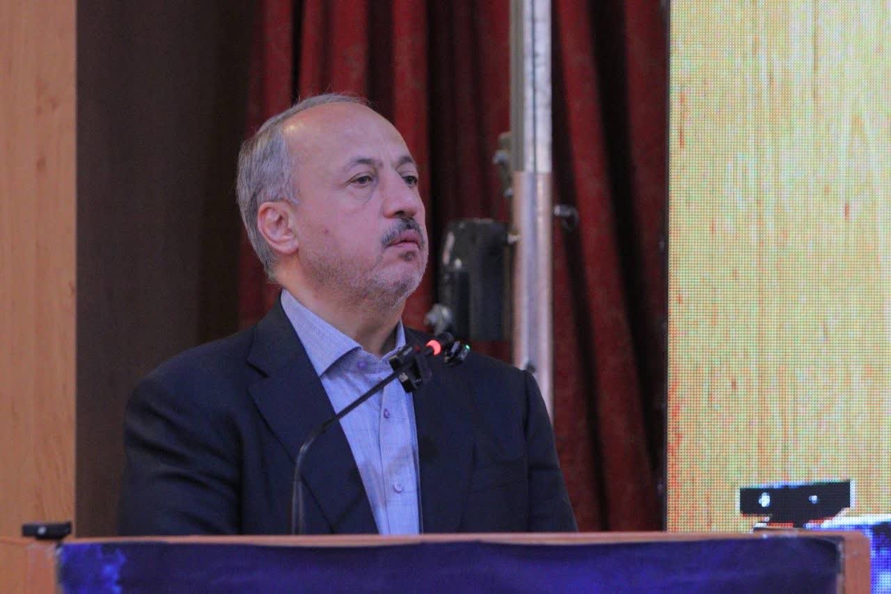 معاون عمران و توسعه امور شهری و روستایی وزیر کشور در شیراز تأکید کرد:  ضرورت گذار از رویكردهای سنتی در آتش‌نشانی