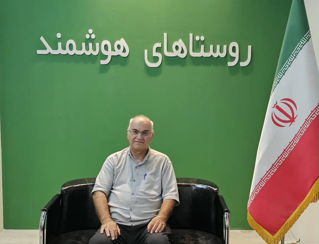 پاویون «روستاهای هوشمند» / رئیس مرکز توسعه و تسهیل تجارت و تجهیز منابع اتاق تعاون ایران: هوشمندسازی روستاها، زنجیره‌ای از تولید تا مصرف نهایی است